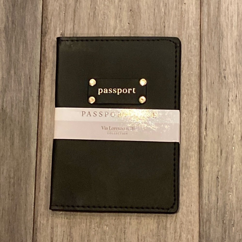 NWT Eccolo passport case in black-Via Lorenzo n. 26 collection
